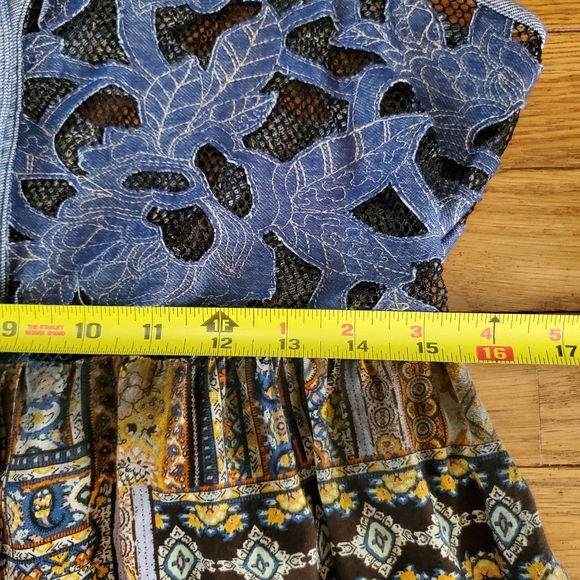 Gimmicks by BKE vest / top - Picture 10 of 14